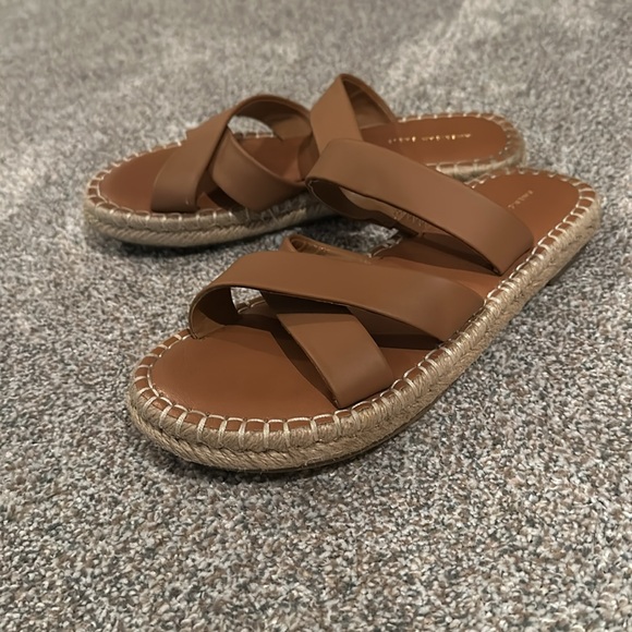 American eagle criss cross slip on platform sandal - Picture 2 of 2